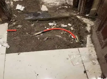 察哈尔右翼后卫生间测漏水的注意点